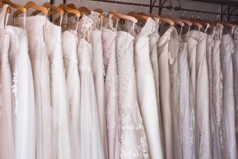 suknia ślubna dla 55 latki