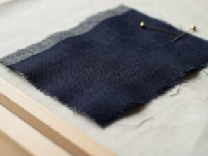 struktura materiału na krawat